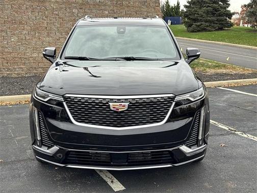 2025 Cadillac XT6 Premium Luxury FWD