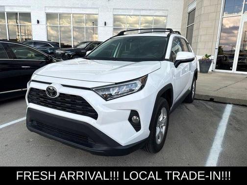 Super White 2021 Toyota RAV4 XLE