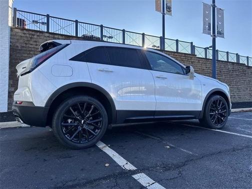 2022 Cadillac XT4 Sport