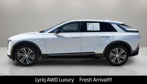 Crystal White Tri-Coat 2024 Cadillac LYRIQ Luxury