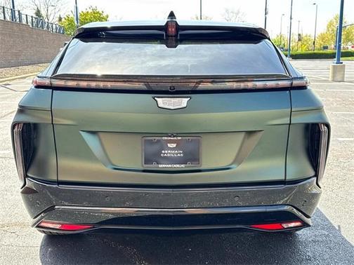 2025 Cadillac LYRIQ Sport
