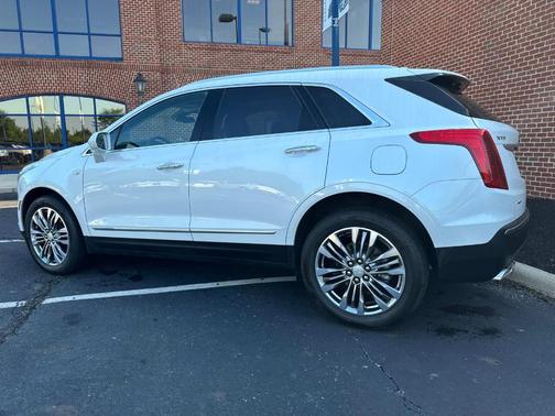 2017 Cadillac XT5 Premium Luxury