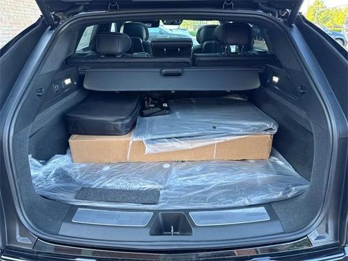 2026 Cadillac LYRIQ V Premium