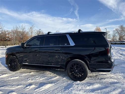 2024 Cadillac Escalade ESV Premium Luxury