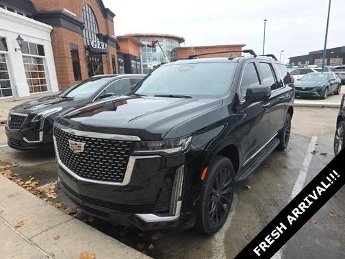 2024 Cadillac Escalade ESV Premium Luxury