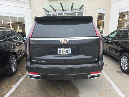 2024 Cadillac Escalade ESV Premium Luxury