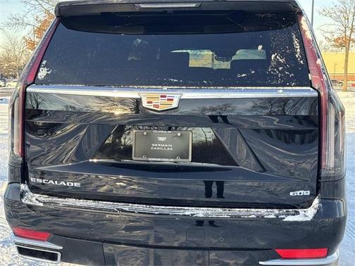 2024 Cadillac Escalade ESV Premium Luxury