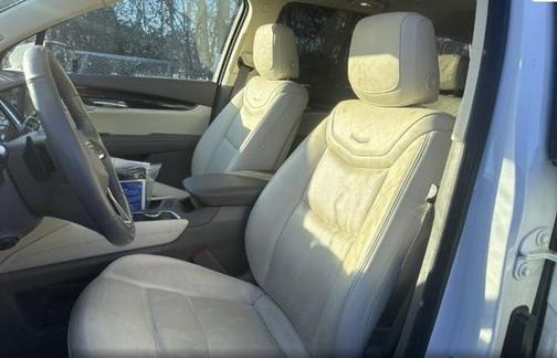 2024 Cadillac XT6 Premium Luxury AWD