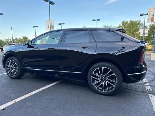 2025 Cadillac OPTIQ Sport