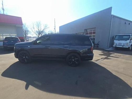 2025 Cadillac Escalade Premium Luxury