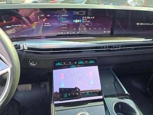 2025 Cadillac Escalade Premium Luxury