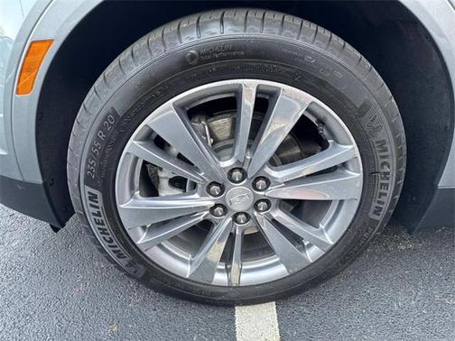 2024 Cadillac XT5 Premium Luxury