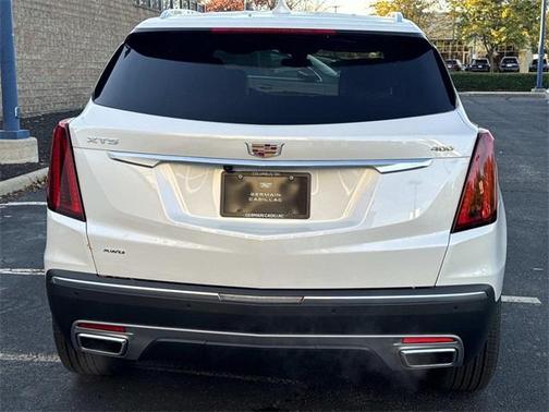 2025 Cadillac XT5 Premium Luxury
