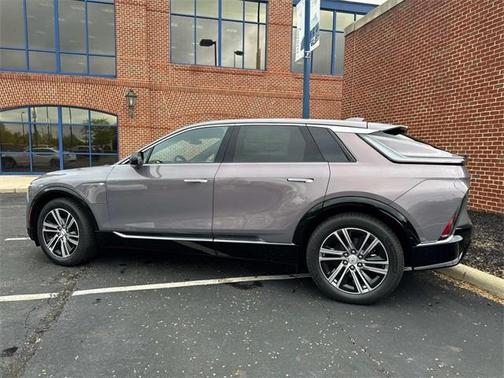2025 Cadillac LYRIQ Luxury