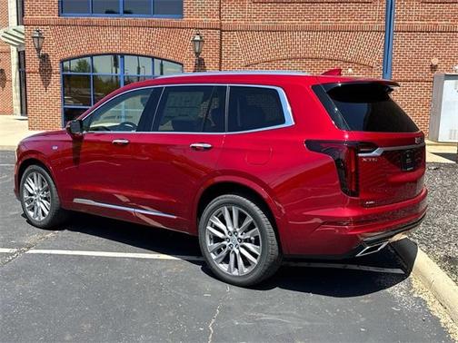 2025 Cadillac XT6 Premium Luxury AWD
