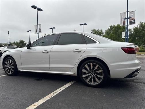 2022 Audi A4 40 Premium