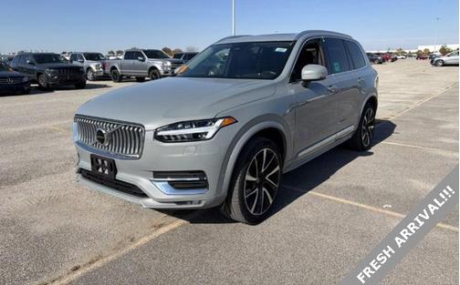 2024 Volvo XC90 B6 Plus Bright Theme 7-Seater