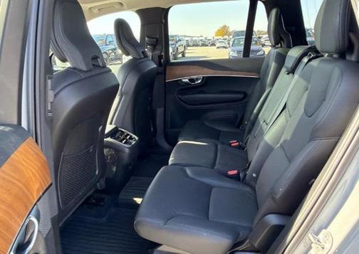 2024 Volvo XC90 B6 Plus Bright Theme 7-Seater