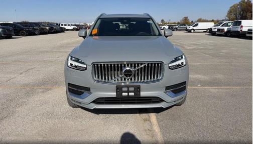 2024 Volvo XC90 B6 Plus Bright Theme 7-Seater