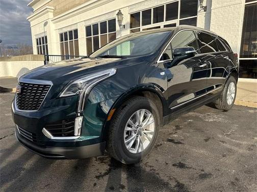 2026 Cadillac XT5 Luxury