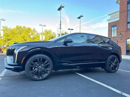 2025 Cadillac OPTIQ Sport