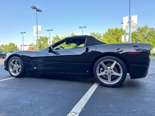 2006 Chevrolet Corvette Base
