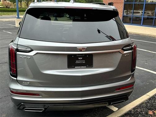 2025 Cadillac XT6 Sport AWD