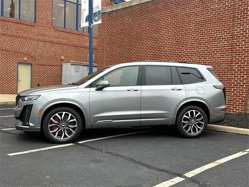 2025 Cadillac XT6 Sport AWD