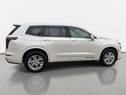 2025 Cadillac XT6 Luxury AWD