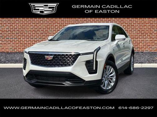Crystal White Tri-Coat 2024 Cadillac XT4 Luxury