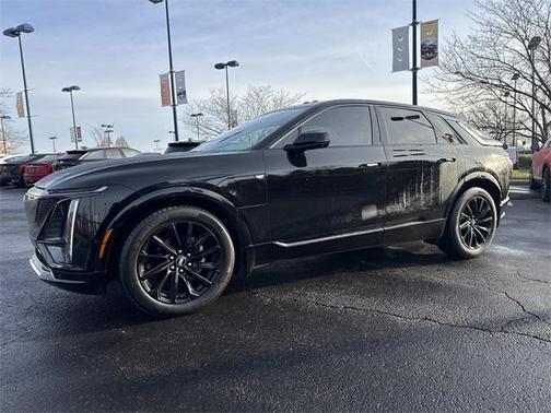 2024 Cadillac LYRIQ Sport