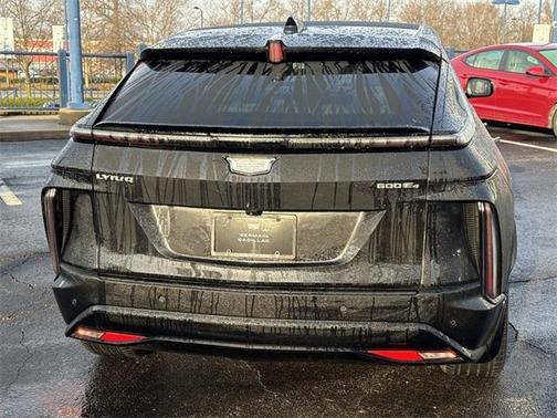 2024 Cadillac LYRIQ Sport