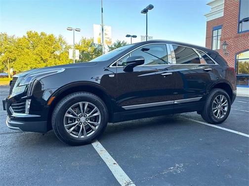 2022 Cadillac XT5 Premium Luxury