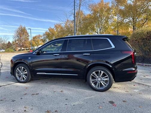 2025 Cadillac XT6 Premium Luxury AWD