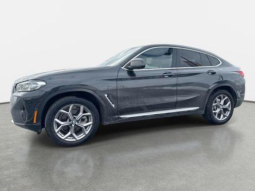 2023 BMW X4 xDrive30i