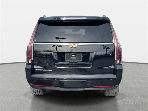 2018 Cadillac Escalade Platinum