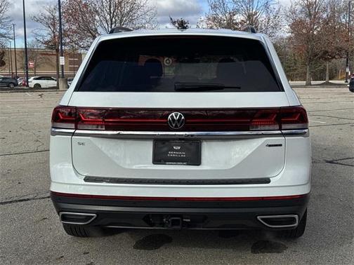 2025 Volkswagen Atlas 2.0T SE