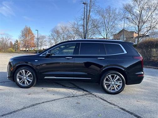 2023 Cadillac XT6 Premium Luxury AWD