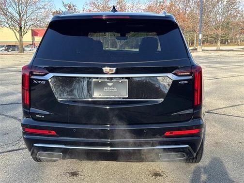 2023 Cadillac XT6 Premium Luxury AWD