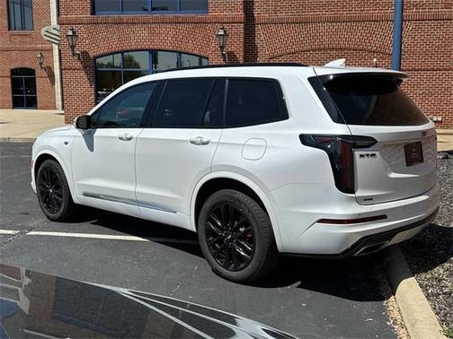 2023 Cadillac XT6 Sport AWD