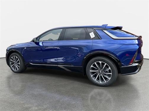 2025 Cadillac LYRIQ Sport