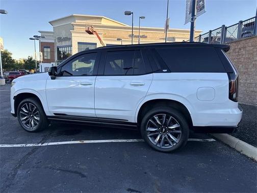2024 Cadillac Escalade Sport