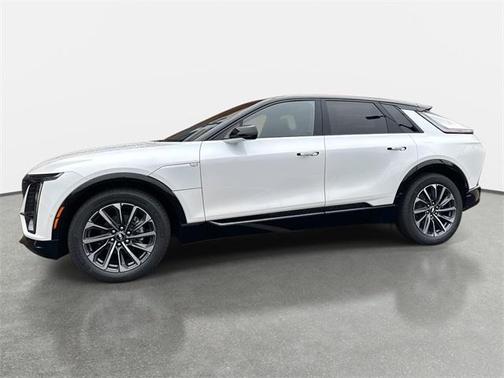 2025 Cadillac LYRIQ Sport