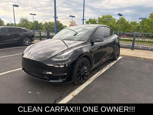 Black 2022 Tesla Model Y Performance
