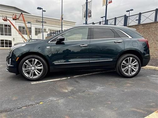 2025 Cadillac XT5 Premium Luxury