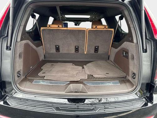 2024 Cadillac Escalade ESV Premium Luxury