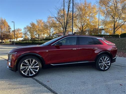 2024 Cadillac LYRIQ Luxury