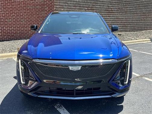 2025 Cadillac LYRIQ Sport