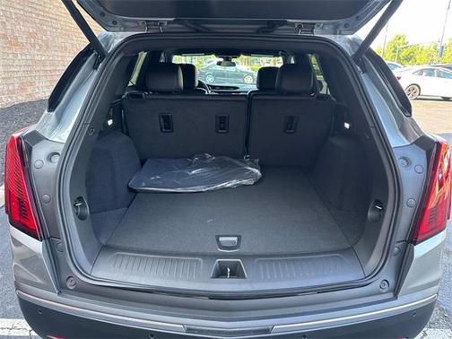 2025 Cadillac XT5 Luxury