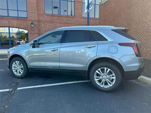 2025 Cadillac XT5 Luxury